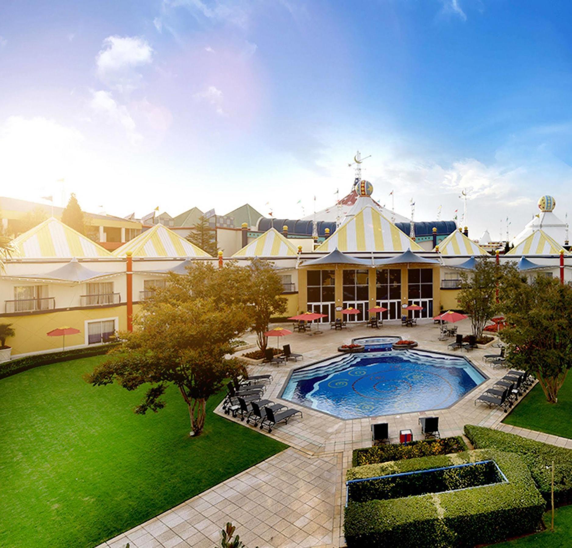 Carnival Club Hotel Johannesburg Exterior foto