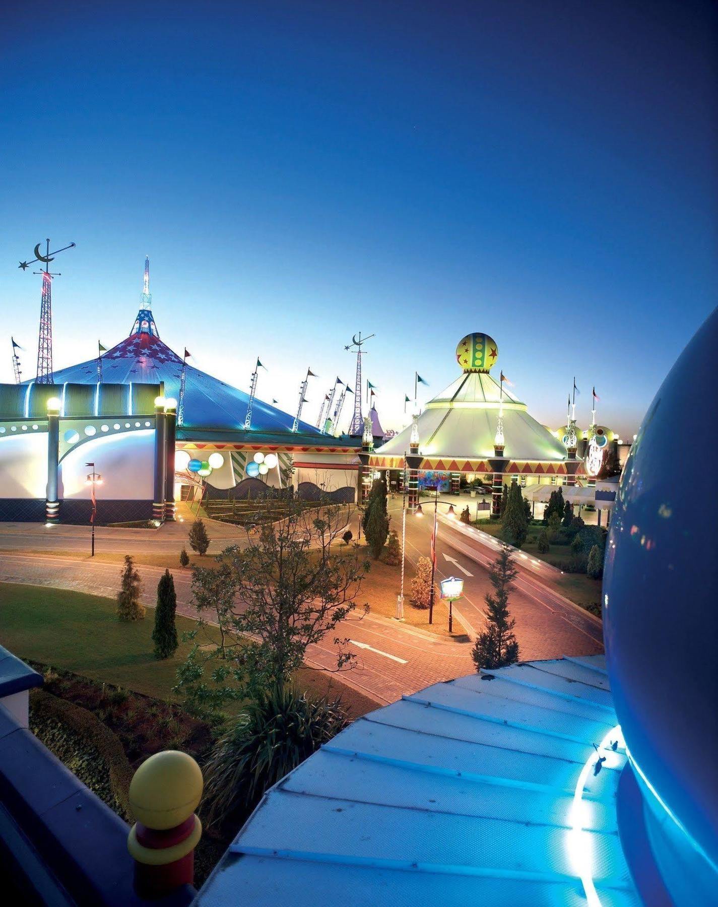 Carnival Club Hotel Johannesburg Exterior foto