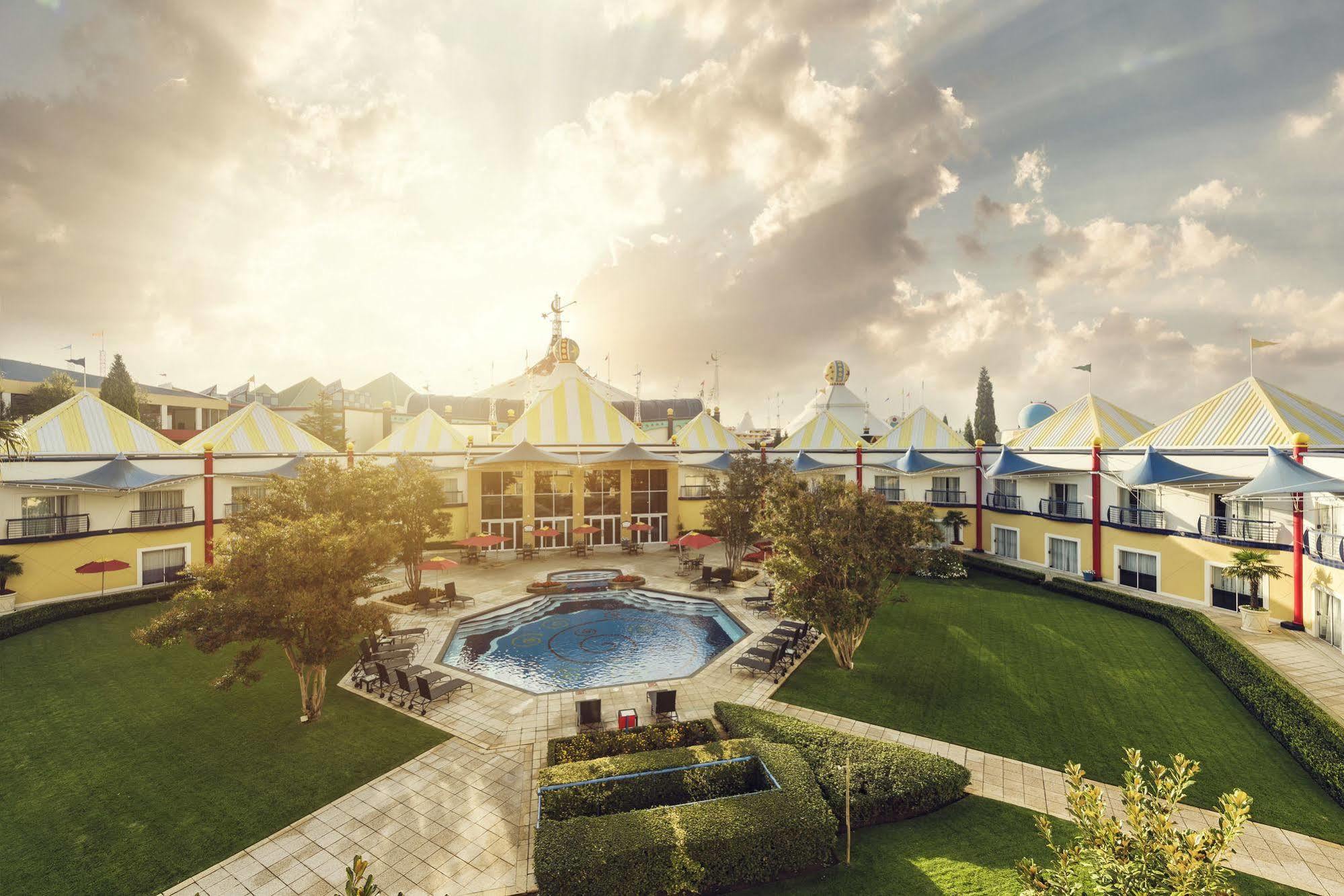 Carnival Club Hotel Johannesburg Exterior foto